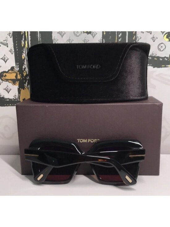 New Authentic Tom Ford Esme TF1157 52J Havana/Brown Sunglasses main image 2